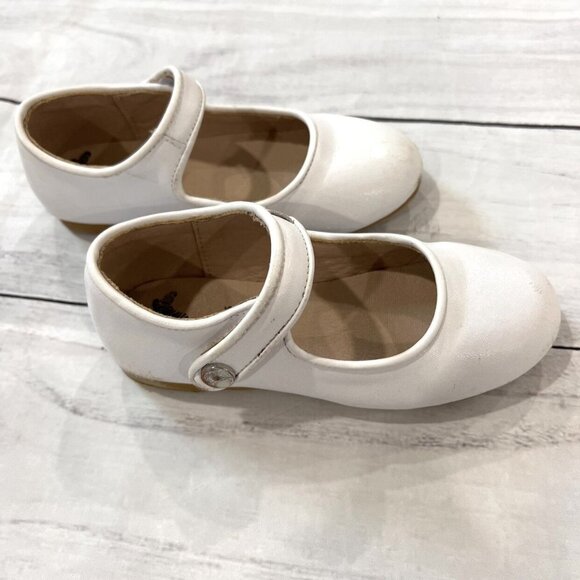 Zeebra White Mary-Janes - Picture 11 of 11